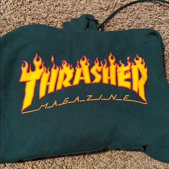 Thrasher bunnyhug - Picture 1 of 2